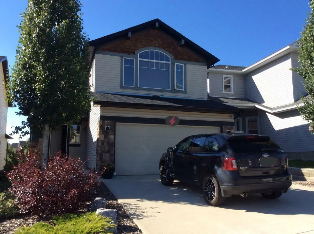 民宿ann'S House In YYC Gasthuis